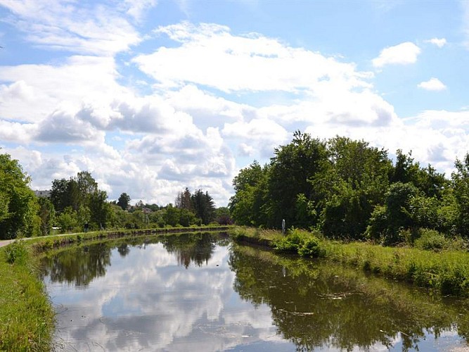 CYCLE ROUTE “VOIE BLEUE” – CHARMES – EPINAL