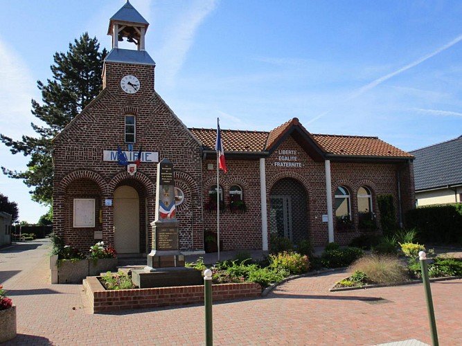 Sentier la Fontaine Bénie