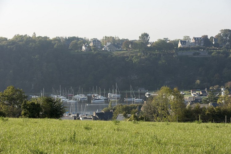 Chemin du Prat et du Lyvet