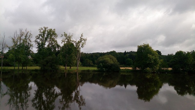 Autour de la gare de Saint-Victurnien_2