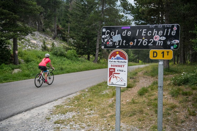 Arrivée au col de l'Echelle - Vallée de la Clarée