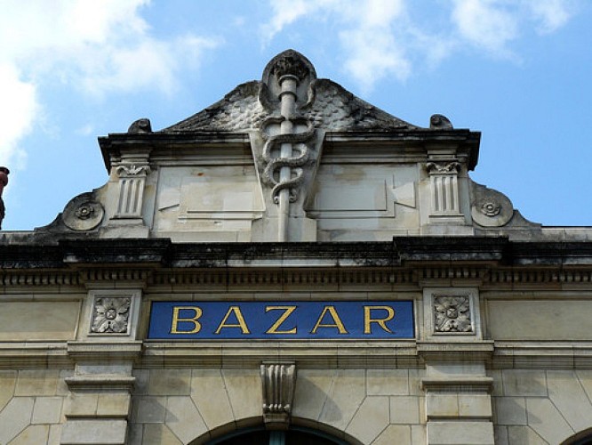 Un faubourg sur la route de Bretagne