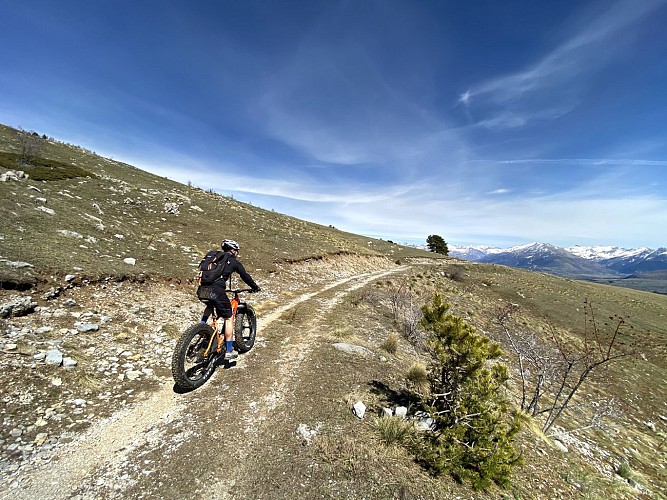 col de gleize en boucle depuis la station de Bayard