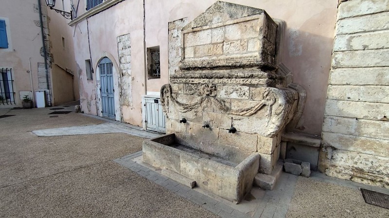 Parcours d'eau en centre-ville_Martigues