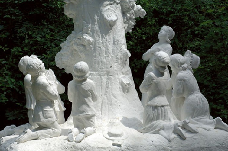 Escapades sur les Crêtes - Le pèlerinage de Neuvizy (Neuvisy - 3,9km)