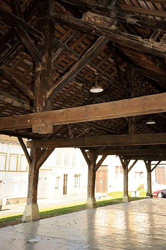 Escapades sur les Crêtes n°28 - Tourteron & son architecture (Tourteron - 2,5km)