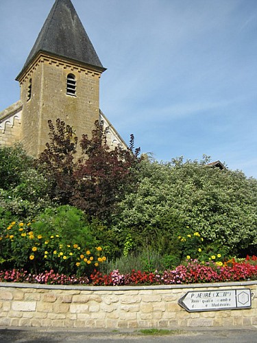 Escapades sur les Crêtes n°31 - Le donjon de Day (Neuville-Day - 9,8km)