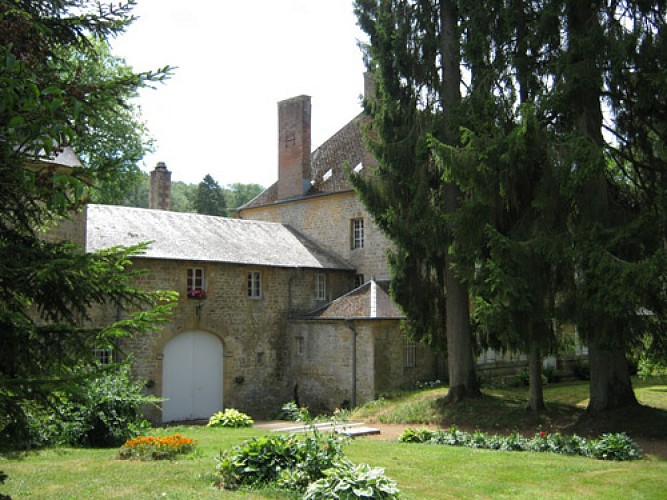 Escapades sur les Crêtes VTT N°3 - La boucle des châteaux (Guignicourt-sur-Vence - 17,7km)