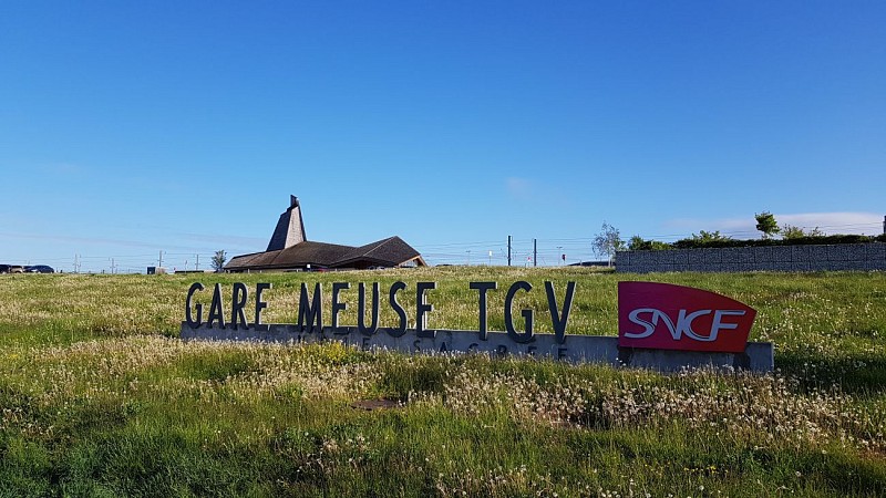 La Meuse sans voiture au départ de la Gare Meuse TGV