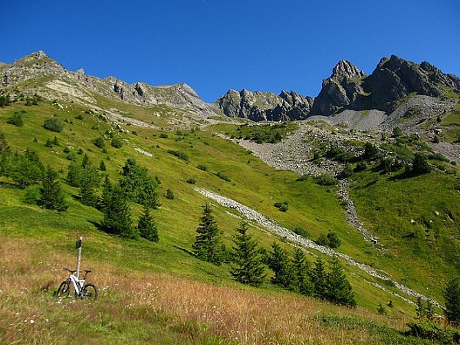 Summer hike : Grand Beau Rocher