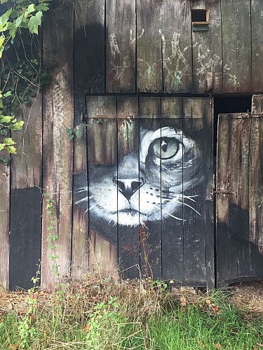 Peinture sur le Chemin des Arts et de la Nature à René