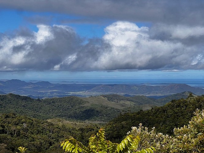 Panoramic pedestrian path_Farino