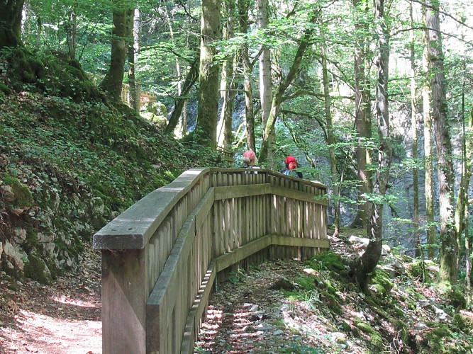 Hiking: Le Creux de l'Envers