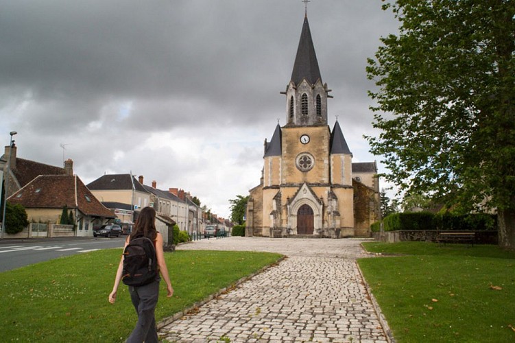 La forêt de Lancosme - Au départ de l'église de Vendoeuvres