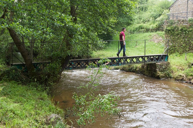 La vallée de l'Abloux et ses forges - En passant au-dessus de l'Abloux