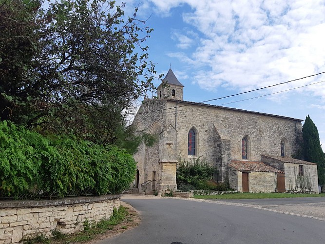 Eglise de Saint-Martin d'Entraigues