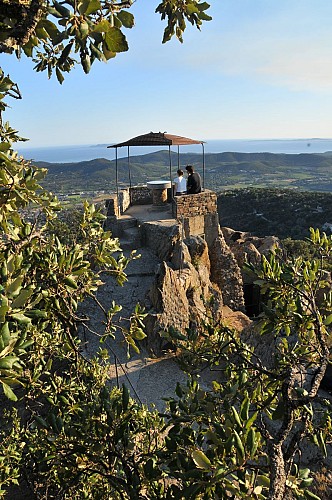 Le Sentier de Notre-Dame de Constance