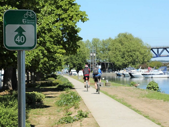 Wandel- en fietstochten - De Haspengouwse Beneden-Maas en de Jeker