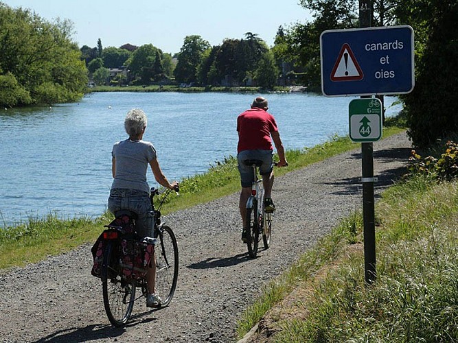 Wandel- en fietstochten - De Haspengouwse Beneden-Maas en de Jeker