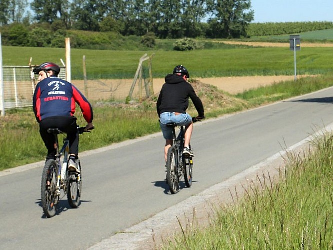 Cycling and hiking tours - Small Eifel villages