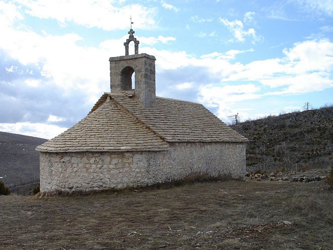 Chapelle Saint-Côme Mas saint-Chély Causse Méjean