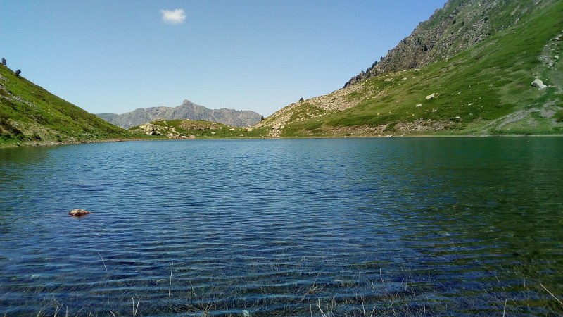 El lago de Rif Bruyant