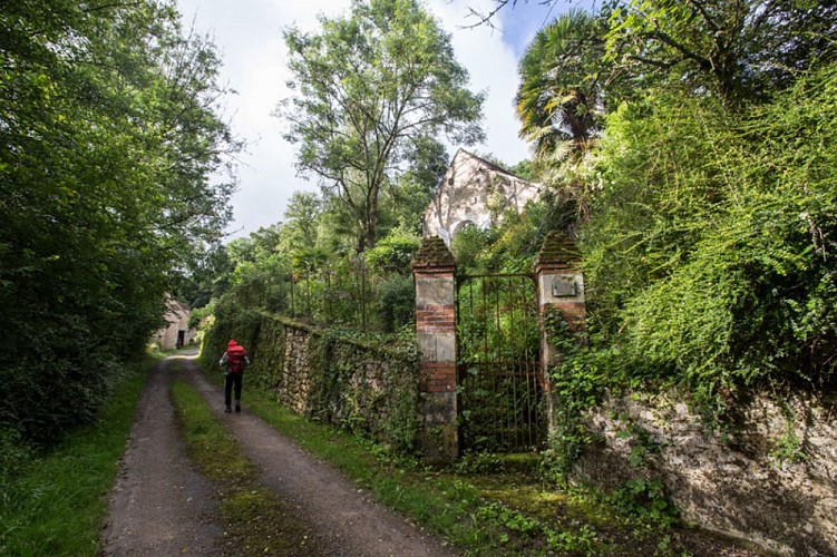 Le Saint-Fleuret - Dans le hameau de Mijault