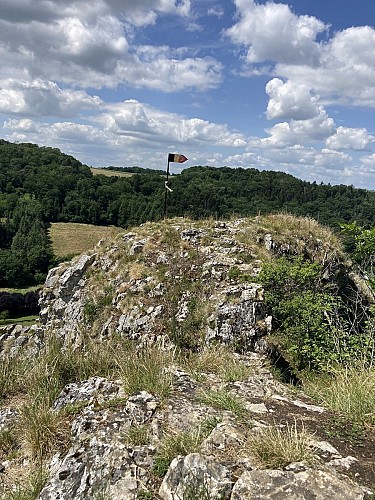 20. Le drapeau Château-Thierry (1)