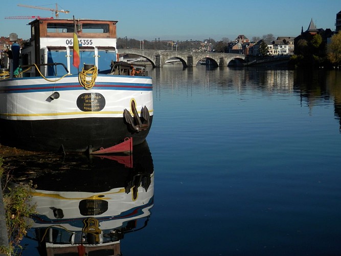 (c)S.Gillain Namur Meuse