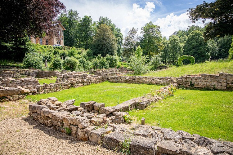 Abbaye_de_Clairefontaine_(35)