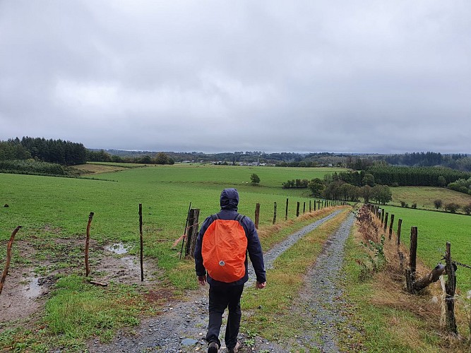 Bellefontaine prom Fayais personnage oct 20 MTBA AV (3)