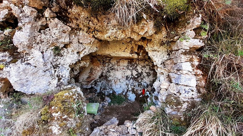 Grotte du Vallon de Galambert