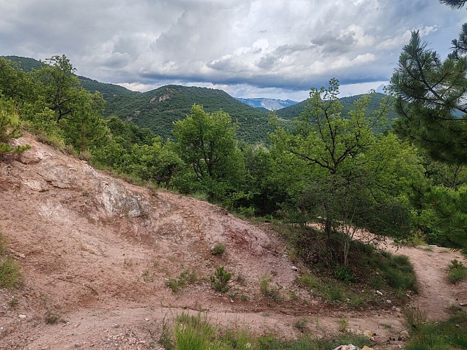 Boucle de la Dalle aux ammonites_Digne-les-Bains