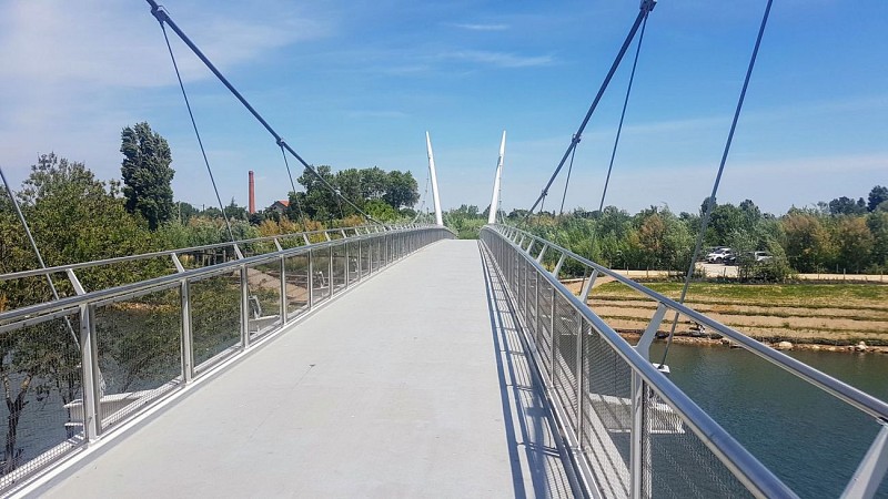 boucle-velo-23-serignan-passerelle©MountNpass