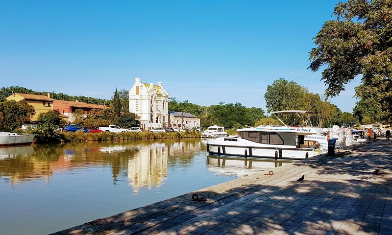 boucle-velo-23-canal-du-midi-beziers-quai-du-port-neuf©MountNpass