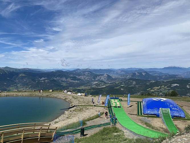 Sentier thématique du plateau de la Chau_Montclar