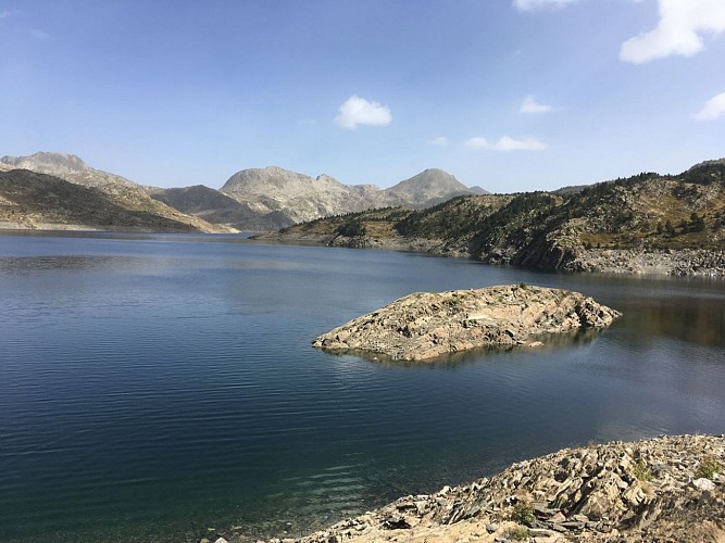 Etang du Lanoux