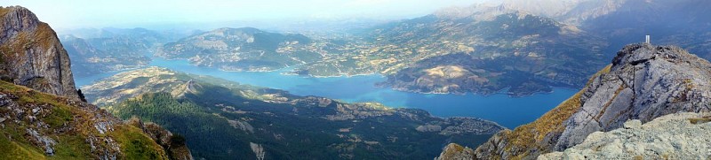 Panoramique_lac_de_Serre_Ponçon