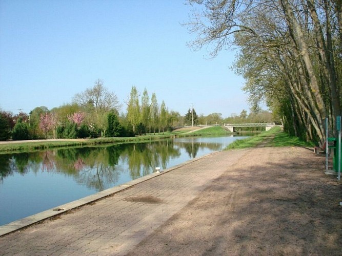 Sentier du bois des Poiriers