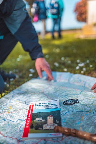 Route from the Pyrenean Piedmont to Santiago de Compostela Carcassonne to Fanjeaux - GR 78