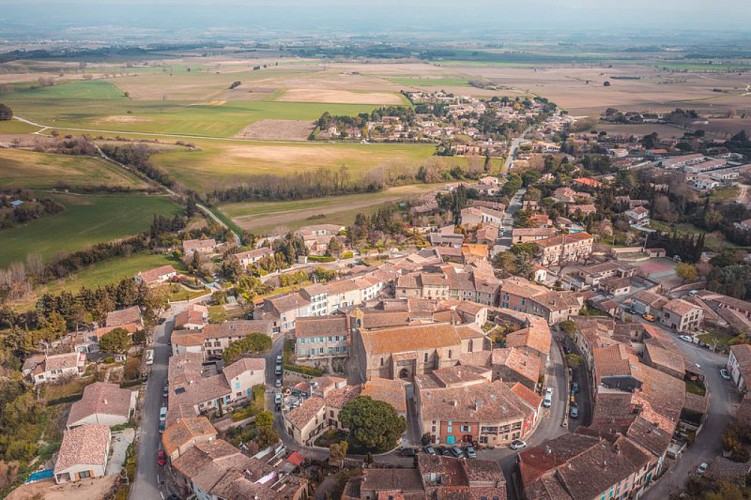 GR®78 Chemin du Piémont-Pyrénéen vers Saint-Jacques-de-Compostelle Carcassonne à Fanjeaux