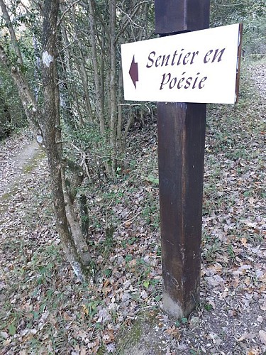 The Poetry Trail (Le sentier en poésie)