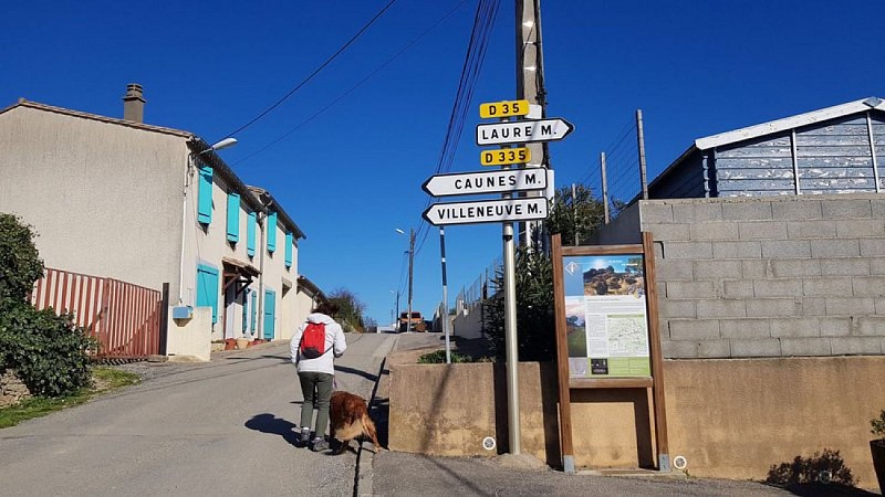 Départ du village