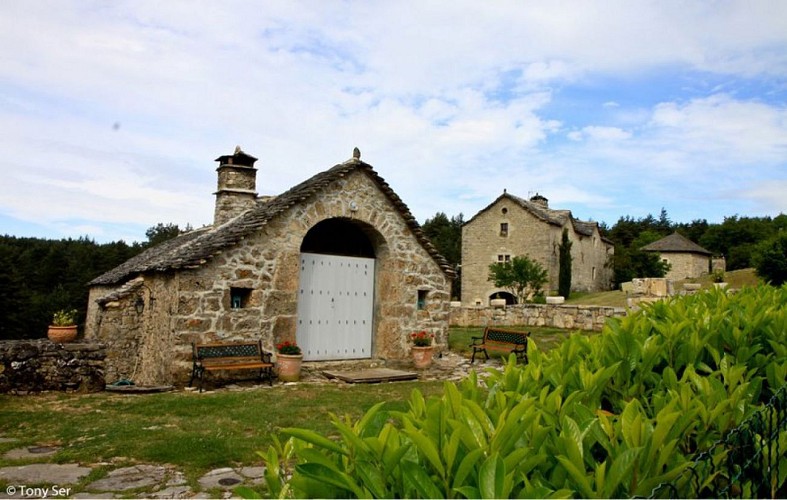Le village de Cauvel