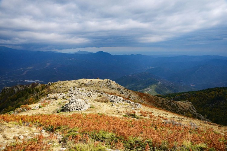 Ruines des parcs de Piratelli