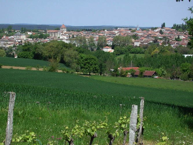 Mézin, des jardins paysagers à la table d'orientation