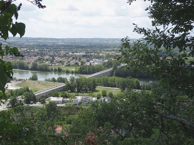 point-de-vue-pont-canal-agen