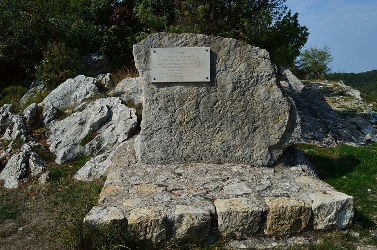 Stèle commémorative de la Pointe Siricocca