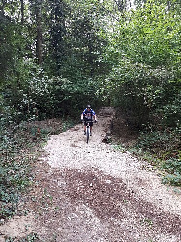 Rivage" mountain bike trail