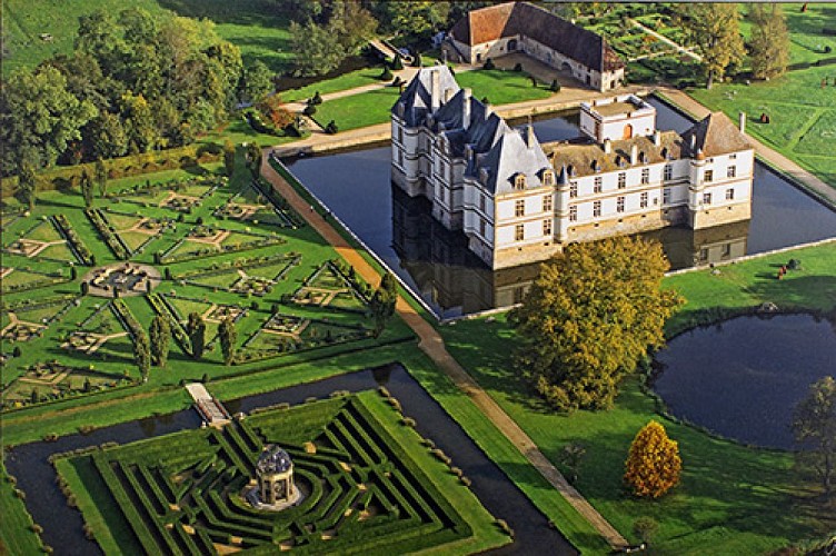 Château de Cormatin